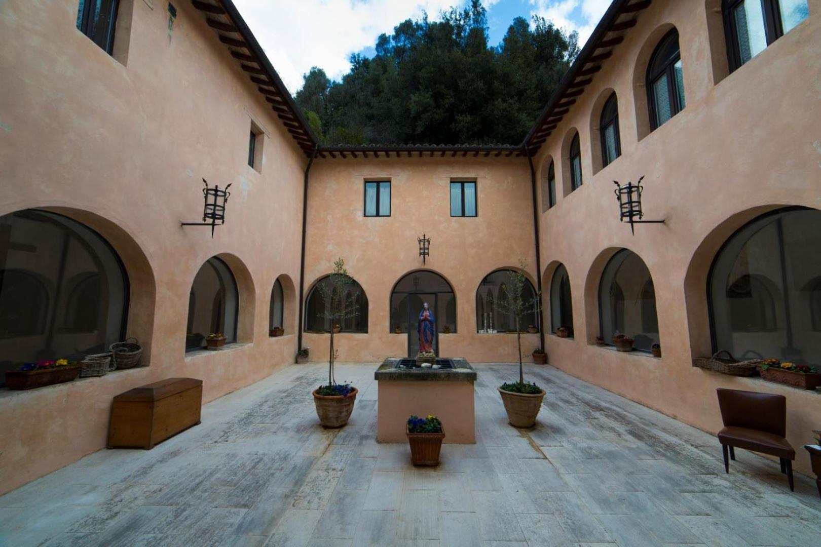 Convento San Bernardino Hotel Montefranco Екстериор снимка